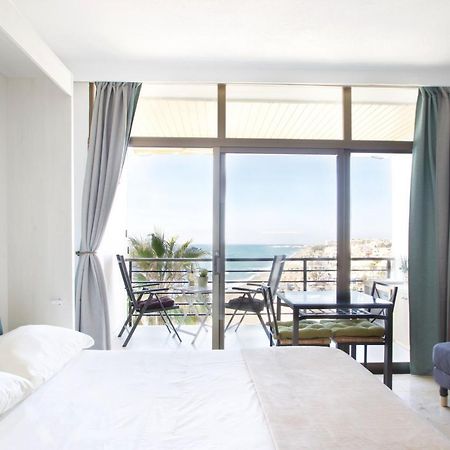 Sea Front Studio With Spacious Balcony Santa Clara 托雷莫利诺斯 外观 照片