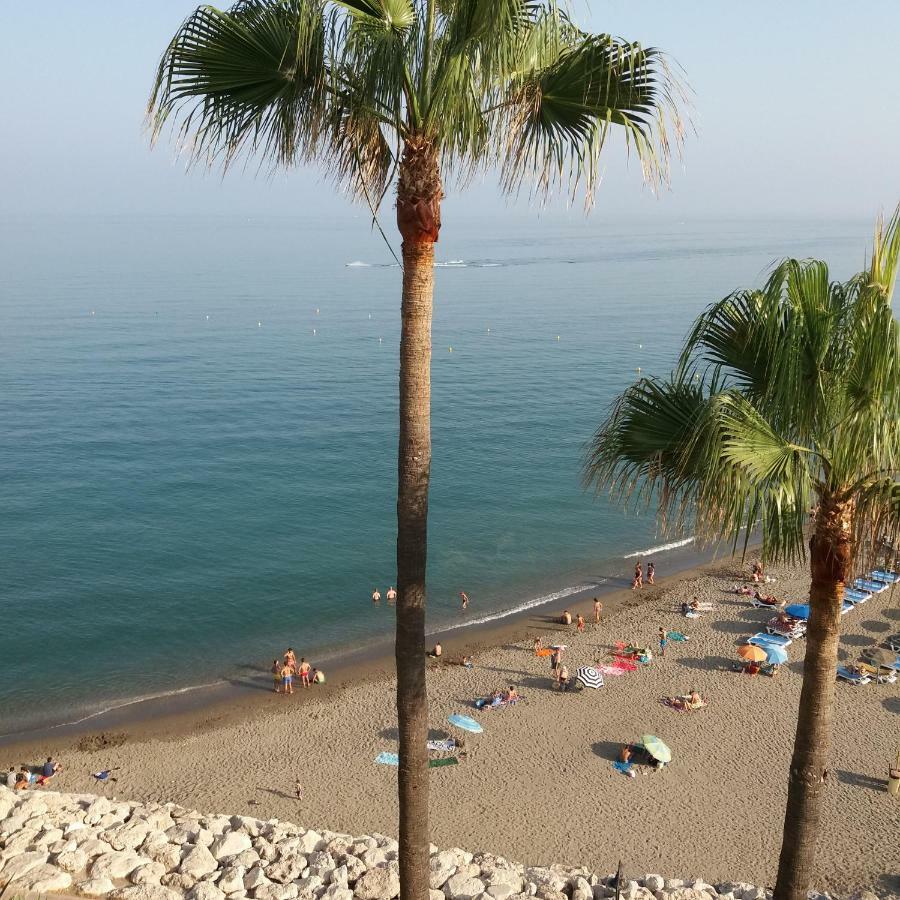 Sea Front Studio With Spacious Balcony Santa Clara 托雷莫利诺斯 外观 照片