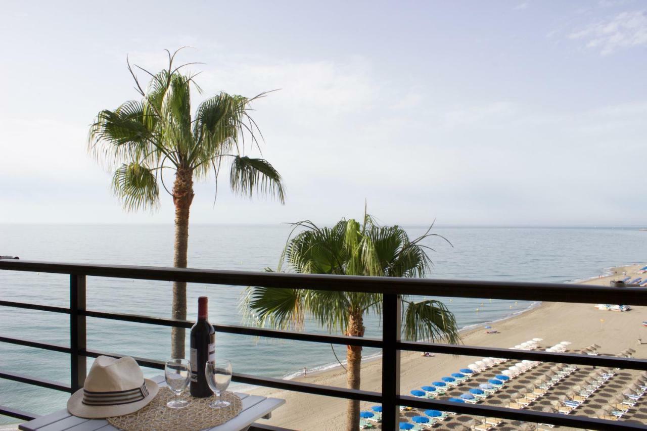 Sea Front Studio With Spacious Balcony Santa Clara 托雷莫利诺斯 外观 照片